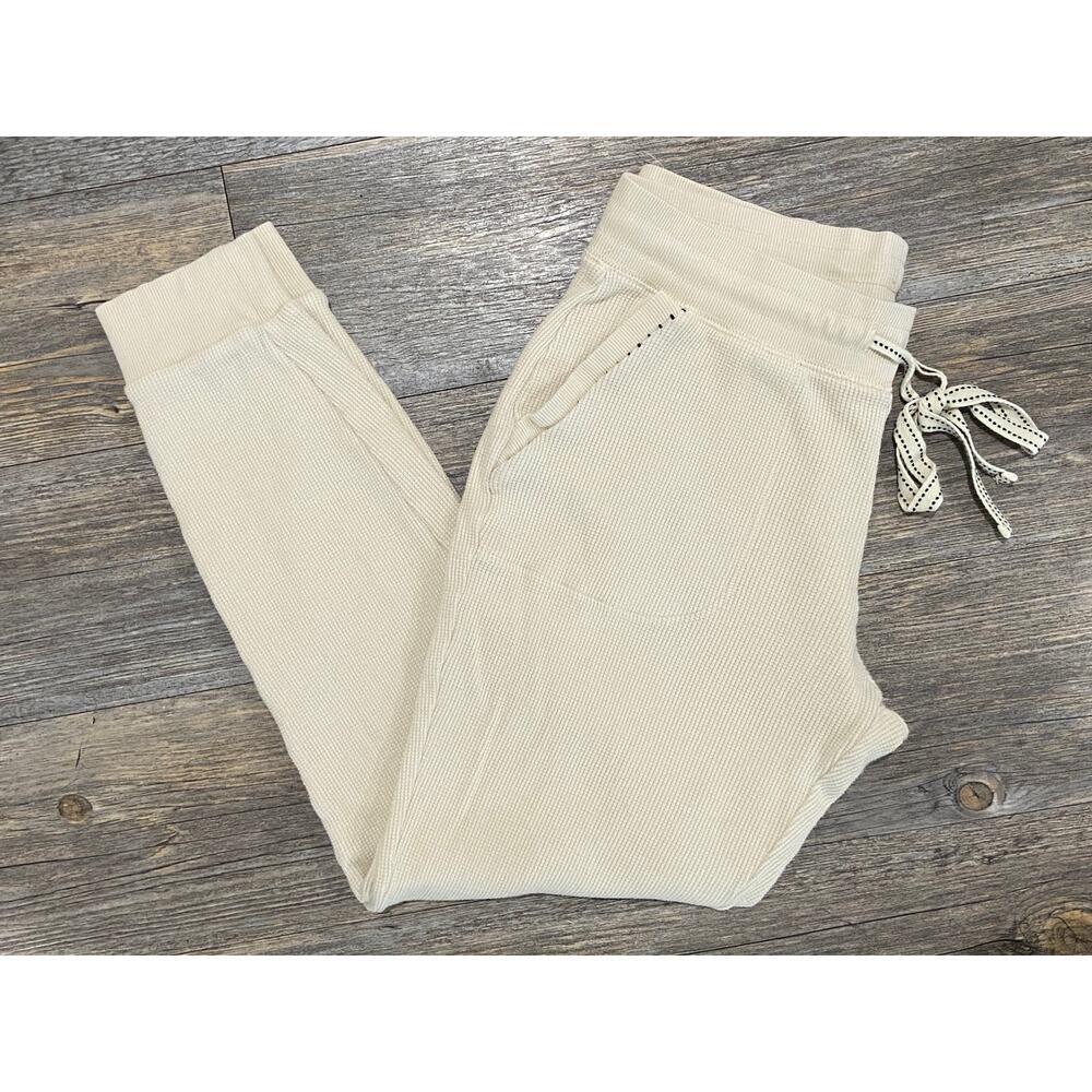 P.J. Salvage Small Knit Joggers w/ Pockets Drawstring Textured Fabric Cream